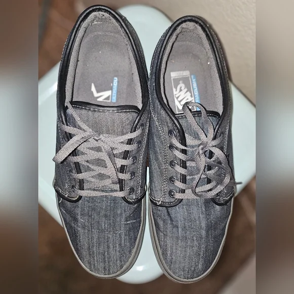 Vans Gray Low-Top Skate Sneakers - Picture 3 of 6